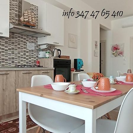 B & B Civico 6 Rooms 萨莱诺 外观 照片