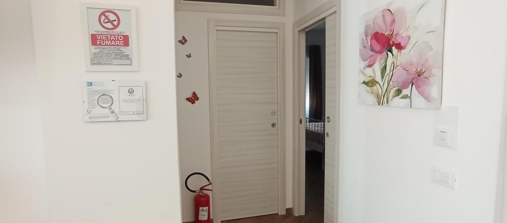 B & B Civico 6 Rooms 萨莱诺 外观 照片
