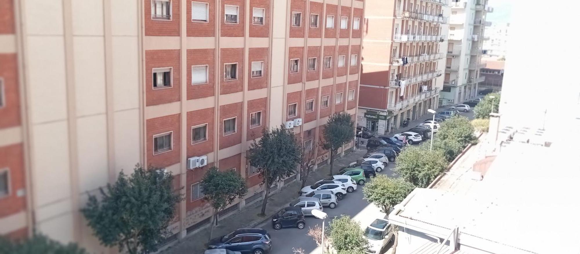 B & B Civico 6 Rooms 萨莱诺 外观 照片